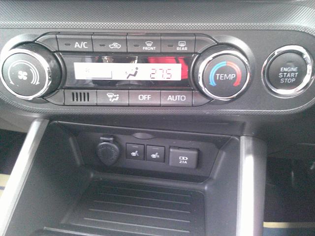 ライズ Ｚ　ワンオーナー・フルセグナビ・バックカメラ・ＥＴＣ・寒冷地仕様・禁煙車・エンジンスタータ（22枚目）