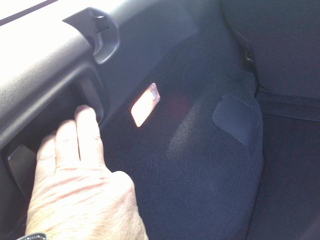 カローラフィールダー １．５Ｘ　レンタカーアップ車・禁煙車・ワンオーナー・ワンセグナビ・バックカメラ・ＥＴＣ・寒冷地仕様（36枚目）