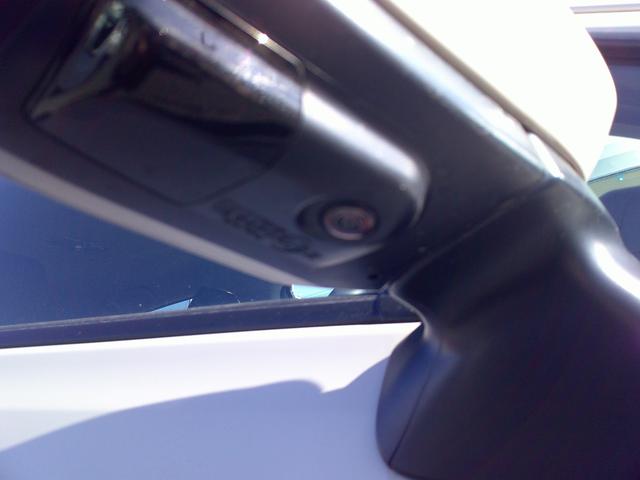 アクア Ｚ　試乗車・禁煙車・ワンオーナー・ディスプレイオーディオ・フロントカメラ・サイドカメラ・バックカメラ・寒冷地仕様・１００Ｖ電源・１５００Ｗ・アルミ（10枚目）