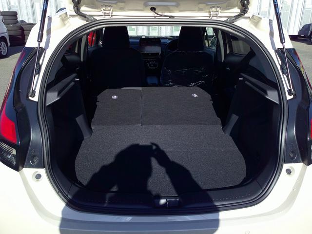 アクア Ｚ　試乗車・禁煙車・ワンオーナー・ディスプレイオーディオ・フロントカメラ・サイドカメラ・バックカメラ・寒冷地仕様・１００Ｖ電源・１５００Ｗ・アルミ（33枚目）