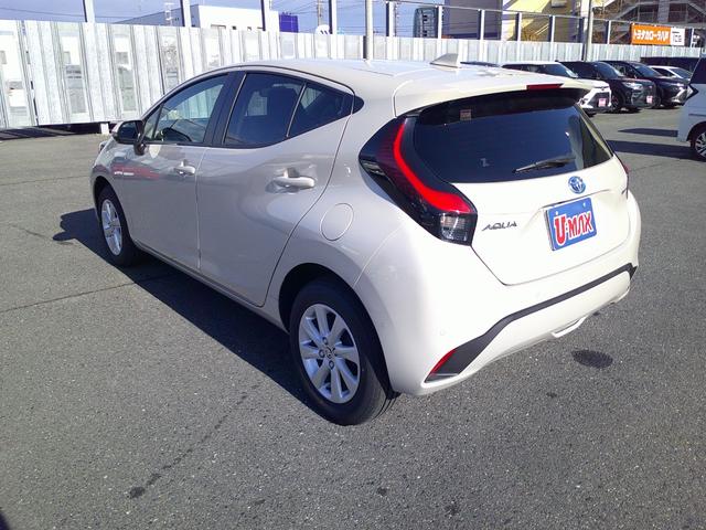 アクア Ｚ　試乗車・禁煙車・ワンオーナー・ディスプレイオーディオ・フロントカメラ・サイドカメラ・バックカメラ・寒冷地仕様・１００Ｖ電源・１５００Ｗ・アルミ（34枚目）
