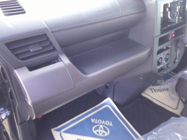 ルーミー X 4WD 禁煙車・ワンオーナー・バックカメラ・寒冷地仕様・社外アルミ 左側電動スライドドア 記録簿 衝突被害軽減システム クリアランスソナー オートマチックハイビーム ABS 運転席エアバッグ(37枚目)