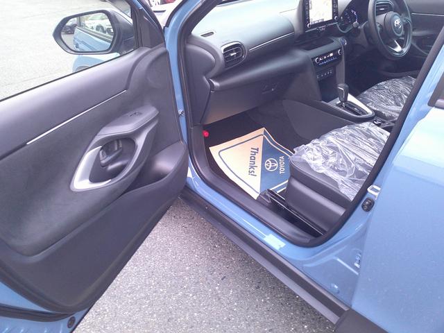 ヤリスクロス ハイブリッドＺ　禁煙車・ワンオーナー・ディスプレイオーディオ・バックカメラ・フロントカメラ・サイドカメラ・バックカメラ・寒冷地仕様・シートヒーター・アルミホイール（47枚目）