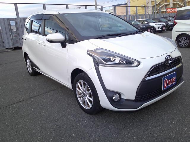 シエンタ Ｇ　クエロ　６人乗り４ＷＤ・寒冷地仕様・フルセグナビ・バックカメラ・フォグランプ・ＥＴＣ・社外アルミ・ワンオーナー・（8枚目）