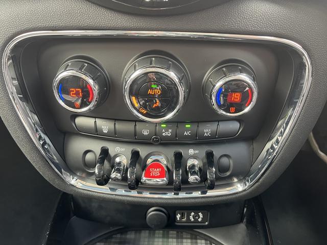ＭＩＮＩ クーパー　クラブマン　ダブルサンルーフ付き　純正ナビ　バックカメラ　ＥＴＣ　ＬＥＤヘッドライト　ペッパーパッケージ装着（33枚目）