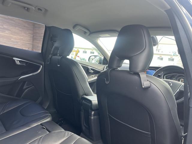 V40 D4 インスクリプション ポールスターパフォーマンス搭載 ボルボシティーセーフティー 経済的なディーゼルモデル(10枚目)