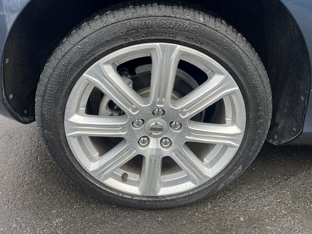 V40 D4 インスクリプション ポールスターパフォーマンス搭載 ボルボシティーセーフティー 経済的なディーゼルモデル(40枚目)