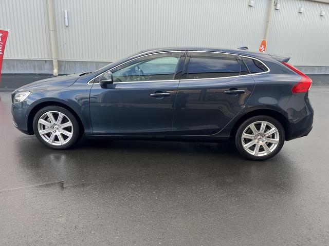 V40 D4 インスクリプション ポールスターパフォーマンス搭載 ボルボシティーセーフティー 経済的なディーゼルモデル(43枚目)