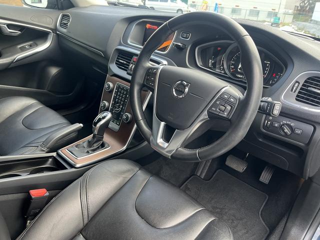 V40 D4 インスクリプション ポールスターパフォーマンス搭載 ボルボシティーセーフティー 経済的なディーゼルモデル(54枚目)