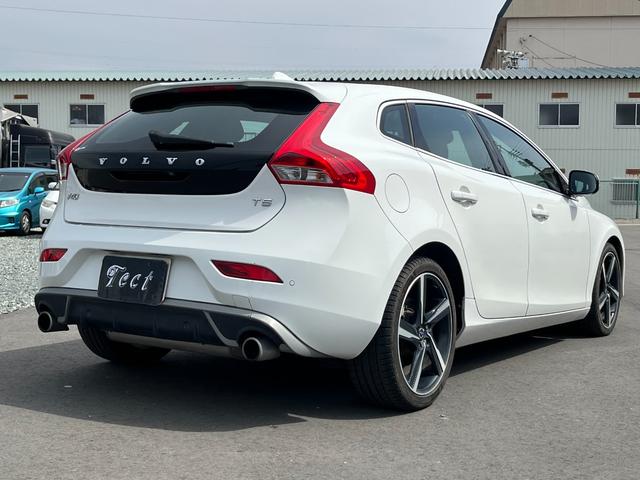 Ｖ４０ Ｔ５　Ｒデザイン　黒革シート純正ナビ　バックカメラ　ＥＴＣ（36枚目）