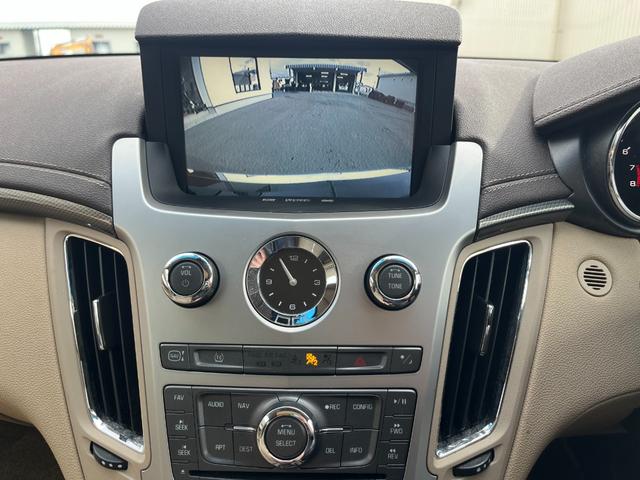 キャデラックＣＴＳスポーツワゴン ３．０プレミアム　ＥＴＣ　社外地デジテレビ　パノラマサンルーフ　パワーバックドア　エアバック警告灯点灯　現状販売（27枚目）