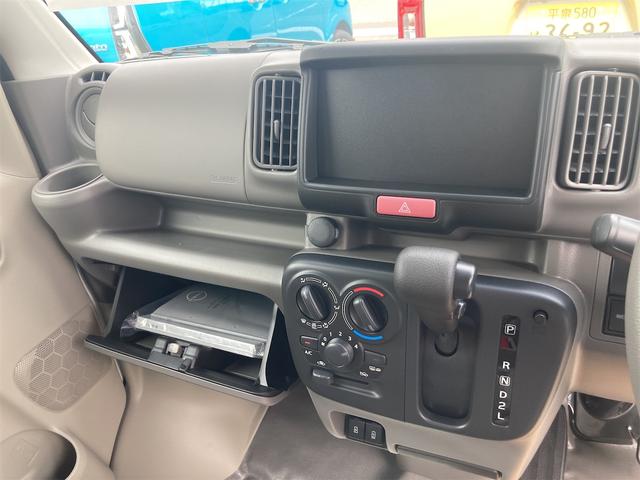 ＮＶ１００クリッパーバン ＤＸ　ＧＬパッケージ　４ＷＤ　届出済未使用車　クリアランスソナー　レーンアシスト　衝突被害軽減システム　両側スライドドア　オートライト　キーレスエントリー　アイドリングストップ　電動格納ミラー　ＡＴ　記録簿（10枚目）