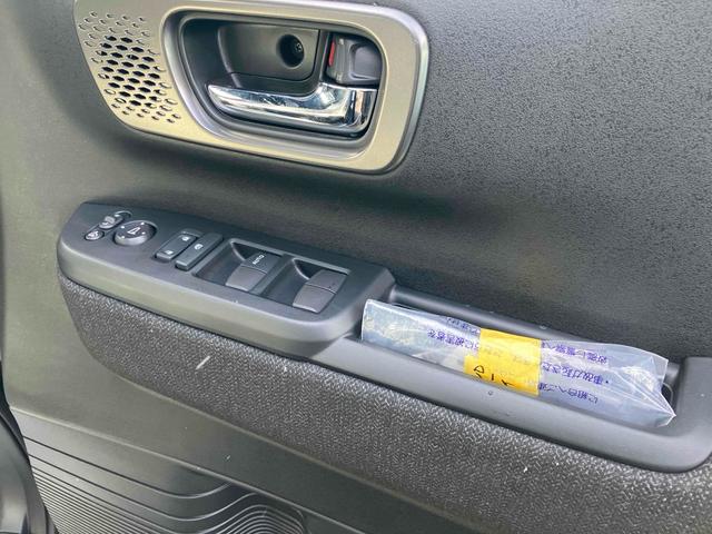 Ｎ－ＢＯＸカスタム ベースグレード　４ＷＤ　バックカメラ　両側スライド・片側電動　クリアランスソナー　オートクルーズコントロール　レーンアシスト　衝突被害軽減システム　オートライト　ＬＥＤヘッドランプ　スマートキー　アイドリングストップ（11枚目）
