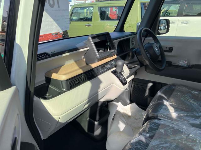 Ｎ－ＢＯＸ ベースグレード　４ＷＤ　バックカメラ　両側スライド・片側電動　クリアランスソナー　オートクルーズコントロール　レーンアシスト　衝突被害軽減システム　オートライト　ＬＥＤヘッドランプ　スマートキー　アイドリングストップ（33枚目）