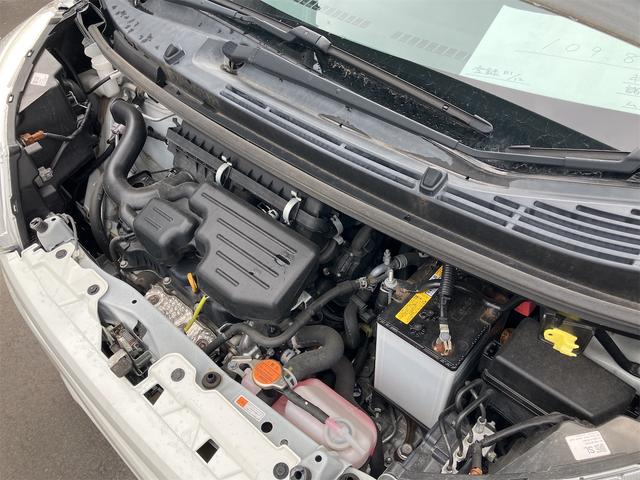 ムーヴ Ｌ　４ＷＤ　キーレスエントリー　アイドリングストップ　電動格納ミラー　シートヒーター　ベンチシート　ＣＶＴ　盗難防止システム　ＡＢＳ　ＥＳＣ　ＣＤ　衝突安全ボディ　エアコン　パワーステアリング（23枚目）