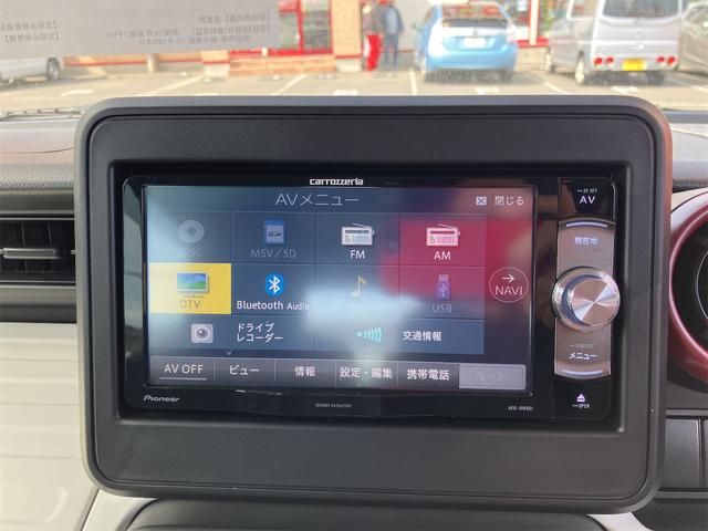 スペーシア ハイブリッドＧ　４ＷＤ　両側スライドドア　ナビ　ＴＶ　オートライト　スマートキー　アイドリングストップ　シートヒーター　ベンチシート　ＣＶＴ　盗難防止システム　ＡＢＳ　ＥＳＣ　ＣＤ　ＤＶＤ再生　ＵＳＢ（5枚目）