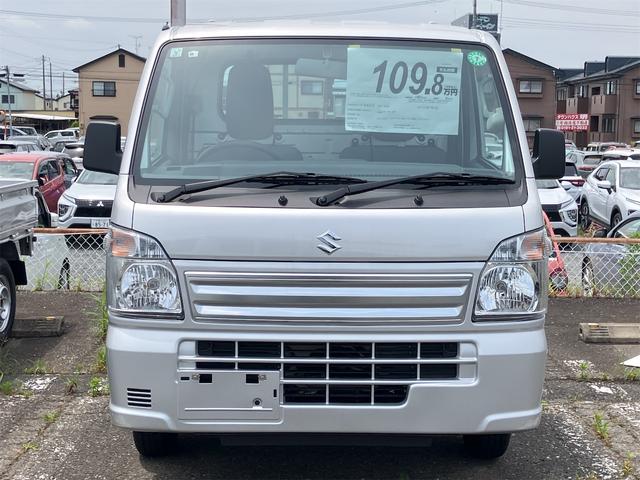 キャリイトラック ＫＣエアコン・パワステ　４ＷＤ　ＭＴ　オートライト　ＥＳＣ　エアコン　パワーステアリング　運転席エアバッグ　助手席エアバッグ（11枚目）