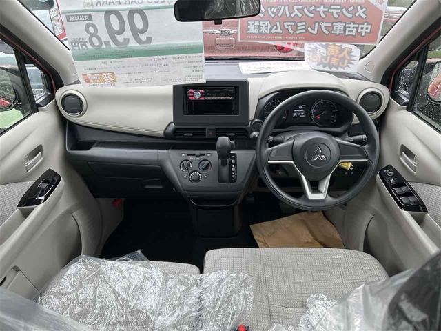 eKワゴン M クリアランスソナー 衝突被害軽減システム キーレスエントリー アイドリングストップ 電動格納ミラー シートヒーター ベンチシート CVT 盗難防止システム ABS ESC CD 衝突安全ボディ(2枚目)