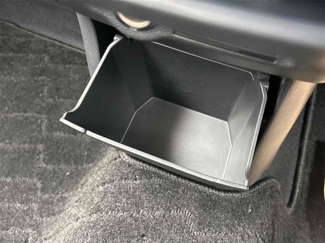 eKワゴン M クリアランスソナー 衝突被害軽減システム キーレスエントリー アイドリングストップ 電動格納ミラー シートヒーター ベンチシート CVT 盗難防止システム ABS ESC CD 衝突安全ボディ(43枚目)