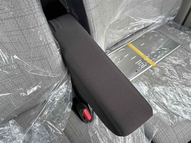 eKワゴン M クリアランスソナー 衝突被害軽減システム キーレスエントリー アイドリングストップ 電動格納ミラー シートヒーター ベンチシート CVT 盗難防止システム ABS ESC CD 衝突安全ボディ(48枚目)