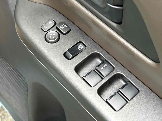 スペーシア ハイブリッドX 全周囲カメラ 両側電動スライドドア ナビ クリアランスソナー レーンアシスト オートライト スマートキー アイドリングストップ 電動格納ミラー シートヒーター ベンチシート CVT ESC USB(11枚目)