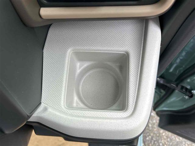 スペーシア ハイブリッドX 全周囲カメラ 両側電動スライドドア ナビ クリアランスソナー レーンアシスト オートライト スマートキー アイドリングストップ 電動格納ミラー シートヒーター ベンチシート CVT ESC USB(50枚目)