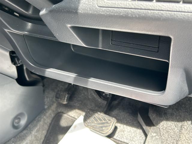 ワゴンRスティングレー T 4WD 両側スライドドア HID スマートキー アイドリングストップ 電動格納ミラー シートヒーター ベンチシート ターボ CVT 盗難防止システム ABS CD USB アルミホイール(43枚目)