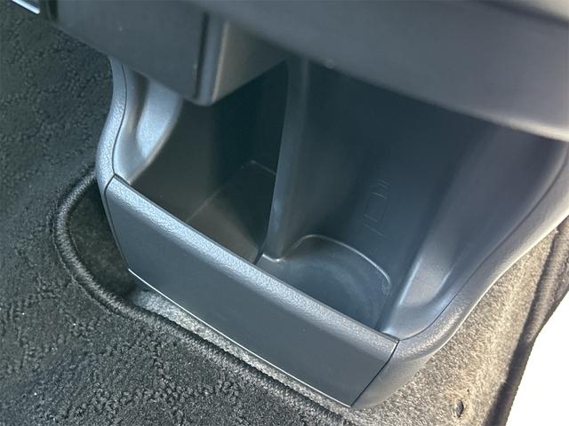 ワゴンRスティングレー T 4WD 両側スライドドア HID スマートキー アイドリングストップ 電動格納ミラー シートヒーター ベンチシート ターボ CVT 盗難防止システム ABS CD USB アルミホイール(47枚目)