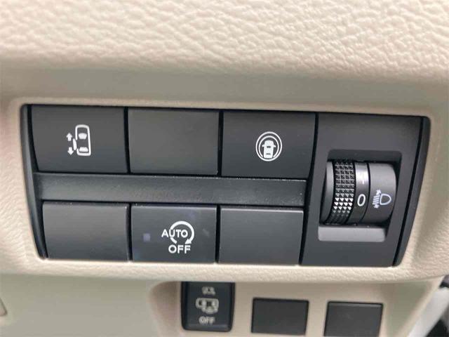 ルークス Ｘ　４ＷＤ　ＥＴＣ　全周囲カメラ　両側スライド・片側電動　ナビ　ＴＶ　クリアランスソナー　衝突被害軽減システム　オートライト　スマートキー　アイドリングストップ　電動格納ミラー　シートヒーター（10枚目）