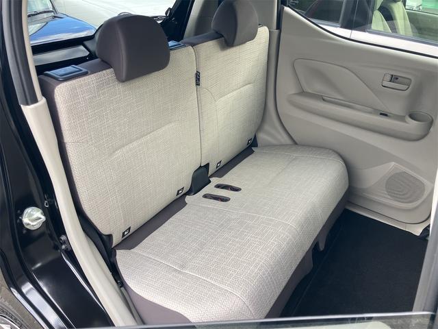 デイズ Ｓ　４ＷＤ　クリアランスソナー　衝突被害軽減システム　オートライト　キーレスエントリー　アイドリングストップ　電動格納ミラー　シートヒーター　ベンチシート　ＣＶＴ　盗難防止システム　ＡＢＳ　ＥＳＣ　ＣＤ（32枚目）