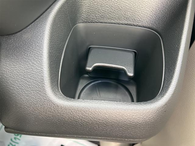 デイズ Ｓ　４ＷＤ　クリアランスソナー　衝突被害軽減システム　オートライト　キーレスエントリー　アイドリングストップ　電動格納ミラー　シートヒーター　ベンチシート　ＣＶＴ　盗難防止システム　ＡＢＳ　ＥＳＣ　ＣＤ（41枚目）