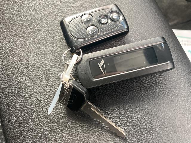 タント カスタムRS トップエディションSA 4WD バックカメラ 両側電動スライドドア 衝突被害軽減システム オートライト LEDヘッドランプ スマートキー アイドリングストップ 電動格納ミラー ベンチシート CVT 盗難防止システム ABS(8枚目)