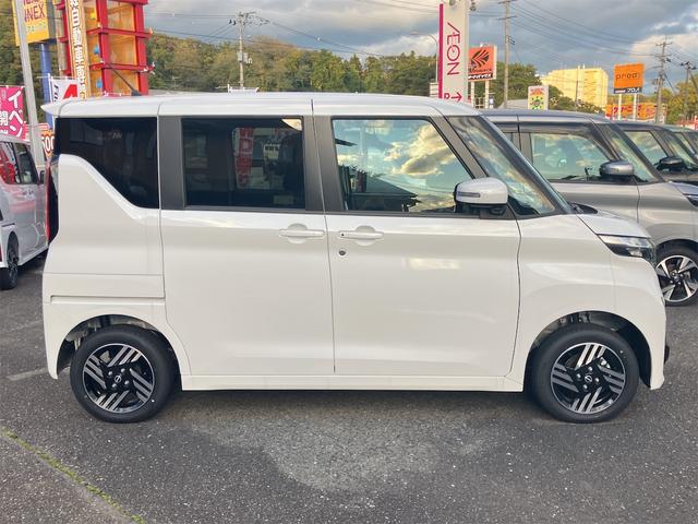 ルークス ハイウェイスター X 4WD 全周囲カメラ 両側スライド・片側電動 クリアランスソナー 衝突被害軽減システム オートライト LEDヘッドランプ スマートキー アイドリングストップ 電動格納ミラー ベンチシート CVT(14枚目)