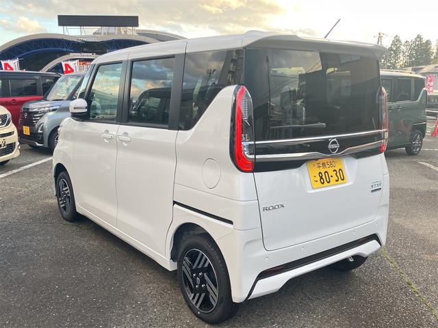 ルークス ハイウェイスター X 4WD 全周囲カメラ 両側スライド・片側電動 クリアランスソナー 衝突被害軽減システム オートライト LEDヘッドランプ スマートキー アイドリングストップ 電動格納ミラー ベンチシート CVT(17枚目)