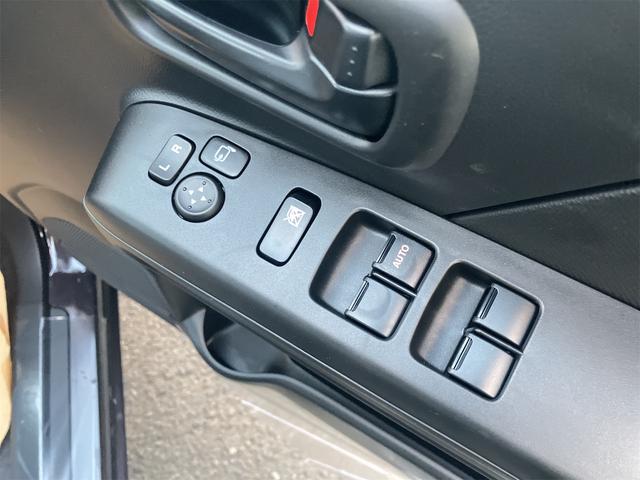 ワゴンR FX 4WD クリアランスソナー レーンアシスト 衝突被害軽減システム スマートキー 電動格納ミラー シートヒーター ベンチシート CVT 盗難防止システム ABS ESC 衝突安全ボディ エアコン(9枚目)