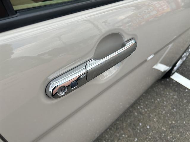 アルトラパン X 4WD ドライブレコーダー ETC 全周囲カメラ ナビ TV 衝突被害軽減システム オートライト HID スマートキー アイドリングストップ 電動格納ミラー シートヒーター ベンチシート CVT(40枚目)