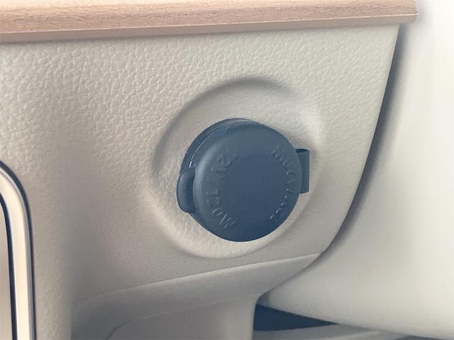 アルトラパン Ｘ　４ＷＤ　ＥＴＣ　全周囲カメラ　ナビ　ＴＶ　衝突被害軽減システム　オートライト　ＨＩＤ　スマートキー　アイドリングストップ　電動格納ミラー　シートヒーター　ベンチシート　ＣＶＴ　盗難防止システム　ＡＢＳ（50枚目）