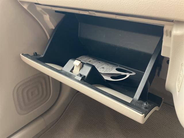 アルトラパン Ｘ　４ＷＤ　ＥＴＣ　全周囲カメラ　ナビ　ＴＶ　衝突被害軽減システム　オートライト　ＨＩＤ　スマートキー　アイドリングストップ　電動格納ミラー　シートヒーター　ベンチシート　ＣＶＴ　盗難防止システム　ＡＢＳ（51枚目）