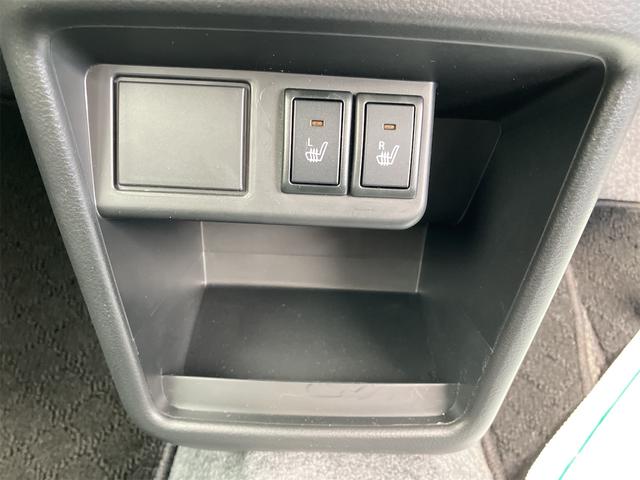 アルト Ｌ　キーレスエントリー　アイドリングストップ　シートヒーター　ＣＶＴ　盗難防止システム　ＡＢＳ　ＥＳＣ　ＣＤ　ミュージックプレイヤー接続可　衝突安全ボディ　エアコン　パワーステアリング　パワーウィンドウ（7枚目）