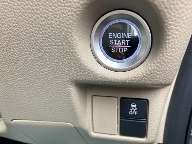 Ｎ－ＢＯＸ Ｇ　４ＷＤ　両側スライドドア　クリアランスソナー　衝突被害軽減システム　ＬＥＤヘッドランプ　スマートキー　アイドリングストップ　電動格納ミラー　シートヒーター　ベンチシート　ＣＶＴ　盗難防止システム（7枚目）