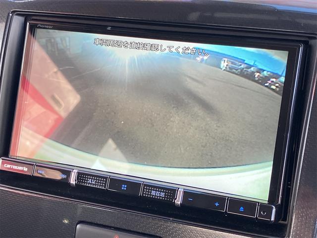 �o�b�N�J�������t���Ă��܂��B���Ԃ̎��ɕ֗��Ȃ̂͂������̎��A������p�ɂ���q�������ɋC���t�����Ƃ��ł���̂ň��S���S�ł���