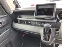 ベースグレード　４ＷＤ　両側スライド・片側電動　クリアランスソナー　オートクルーズコントロール　レーンアシスト　衝突被害軽減システム　オートライト　ＬＥＤヘッドランプ　スマートキー　アイドリングストップ（23枚目）