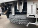 ＫＣ　４ＷＤ　ＡＴ　衝突被害軽減システム　レーンアシスト　ＥＴＣ　オートライト　ＥＳＣ　エアコン　パワーステアリング　運転席エアバッグ　助手席エアバッグ（32枚目）