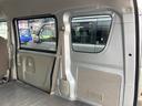 Ｍ　４ＷＤ　軽バン　ＭＴ　両側スライドドア　オートライト　ＥＳＣ　エアコン　運転席エアバッグ　助手席エアバッグ　ＣＤ（31枚目）