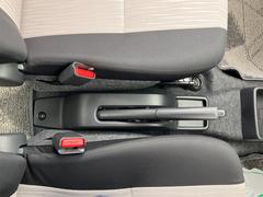 この度は当店のお車をご覧になっていただき、誠にありがとうございます。じっくり現車確認して頂けるよう、ご準備を致します！ 6