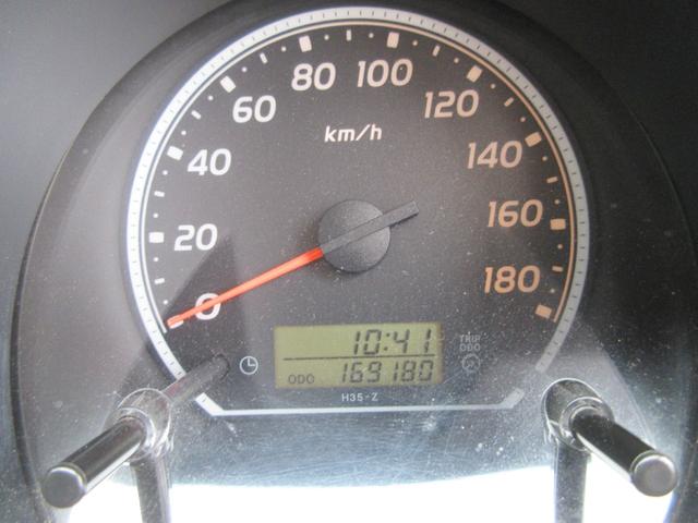 レジアスエースバン ４ドア２．７ウェルキャブＥスーパーロング　４ＷＤ　運転席／助手席エアバック　ＡＢＳ　パワーウィンドウ　パワステ　エアコン・クーラー　キーレス　ナビ　バックカメラ　ＥＴＣ　オートステップ　リフト　電動固定装置　　ストレッチャー　福祉車両　４ＷＤ（15枚目）