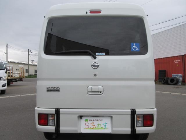 ＮＶ１００クリッパーリオ ６６０チェアキャブハイルーフ　４ＷＤ　運転席／助手席エアバック　ＡＢＳ　衝突軽減システム　横滑り防止装置　レーンキープアシスト　バックカメラ　シートヒーター　ドラレコ　キーレス　スマートキー　後席分割シート　スロープ　ウインチ　４ＷＤ（7枚目）