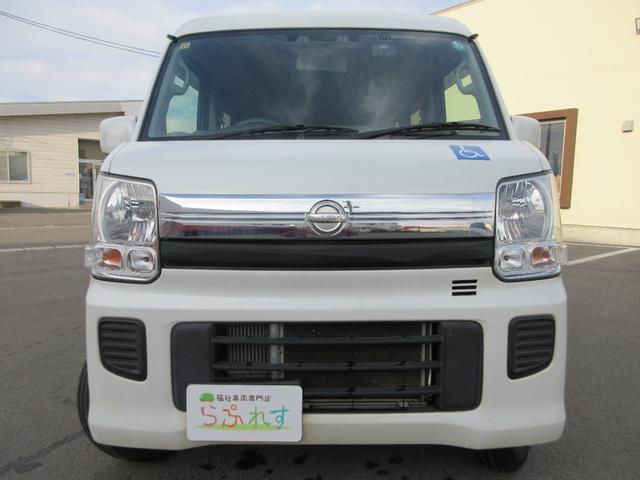 NV100クリッパーリオ 660チェアキャブハイルーフ 4WD 運転席/助手席エアバック ABS 衝突軽減システム 横滑り防止装置 レーンキープアシスト ドラレコ バックカメラ スマートキー キーレス ベンチシート スロープ 車いす手動固定装置 ウインチ 4WD(3枚目)