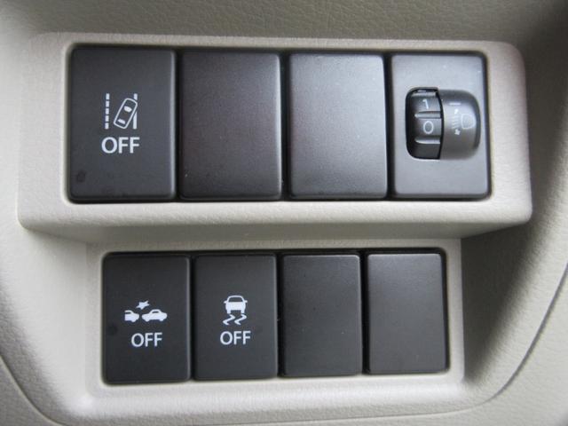 NV100クリッパーリオ 660チェアキャブハイルーフ 4WD 運転席/助手席エアバック ABS 衝突軽減システム 横滑り防止装置 レーンキープアシスト ドラレコ バックカメラ スマートキー キーレス ベンチシート スロープ 車いす手動固定装置 ウインチ 4WD(16枚目)