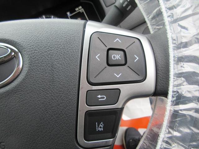 ハイエースバン ４ドア２．８ＤＴウェルキャブＢロング　４ＷＤ　運転席／助手席エアバック　ＡＢＳ　衝突軽減システム　横滑り防止装置　レーンキープアシスト　エアコン／クーラー　パワステ　　キーレス　電動固定装置　リアリフト　４ＷＤ　福祉車両（16枚目）